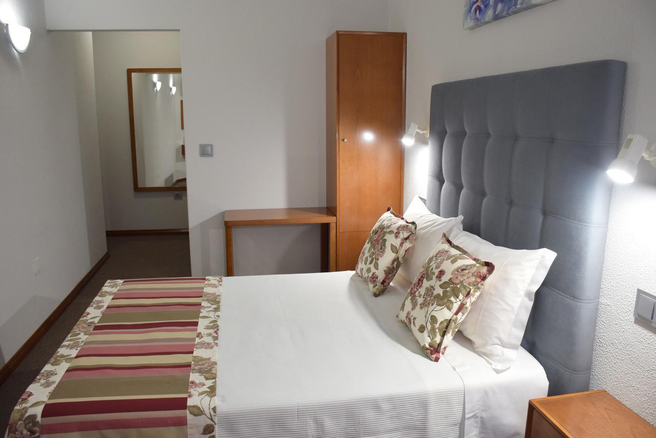 Lusitana Hotel Porto Cameră foto